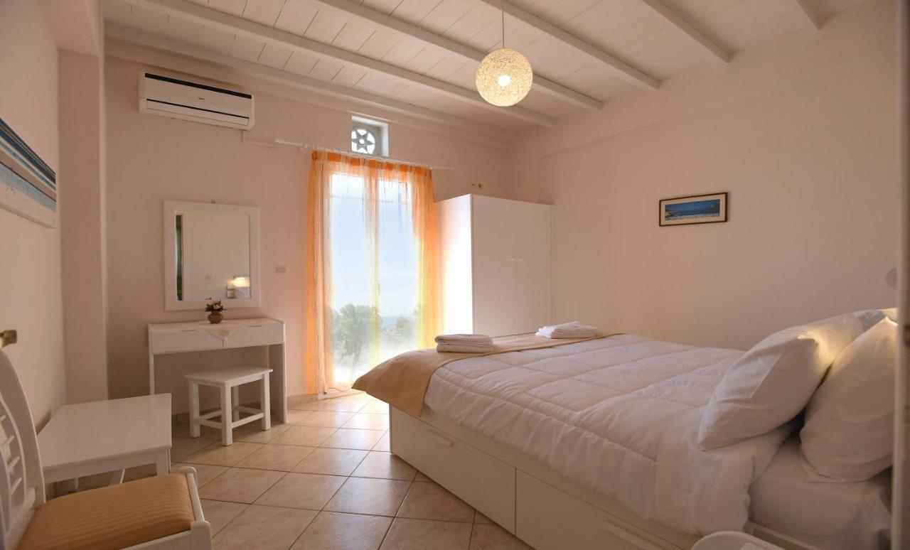 Nostos Beachfront Apartments & Studios Agios Ioannis  Exterior photo